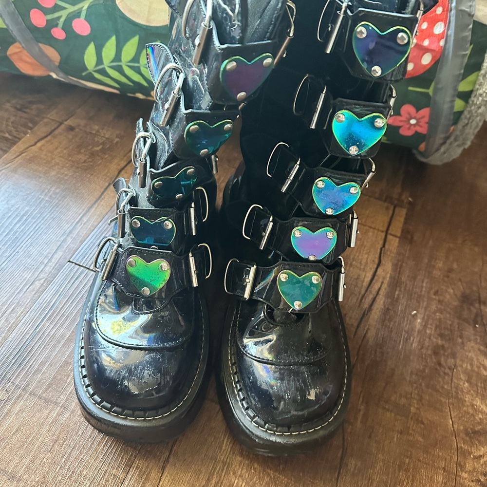 ***SOLD***Demonia Black Holographic Heart Boots Size 9